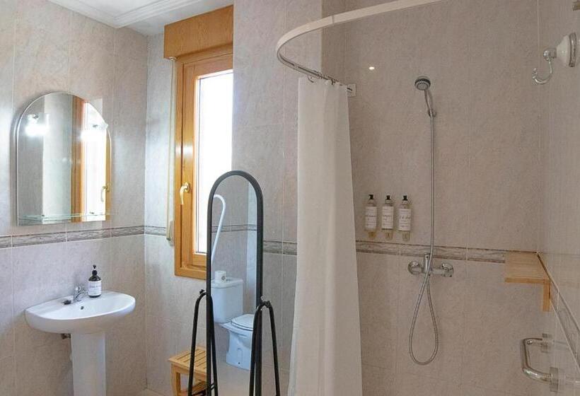 Номер Стандарт Адаптированный для Инвалидов, Hostal Casa Rural Rosa Nonna