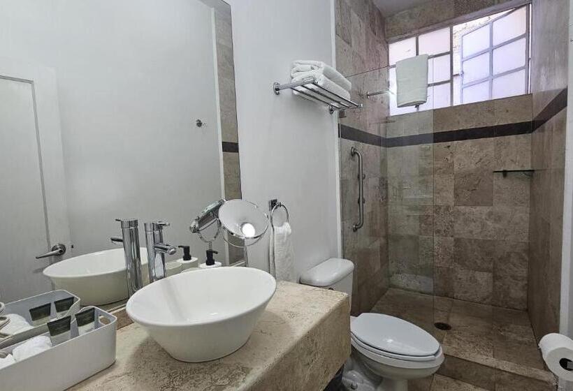 Quarto Estandar, Casa Condesa Amatlan 84