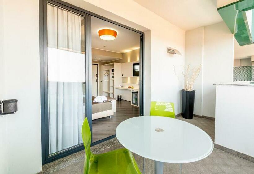 اتاق سوپریور, Acca Palace Aa Hotels