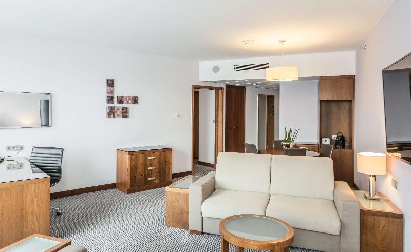 سوئیت با تخت بزرگ, Hilton Gdansk