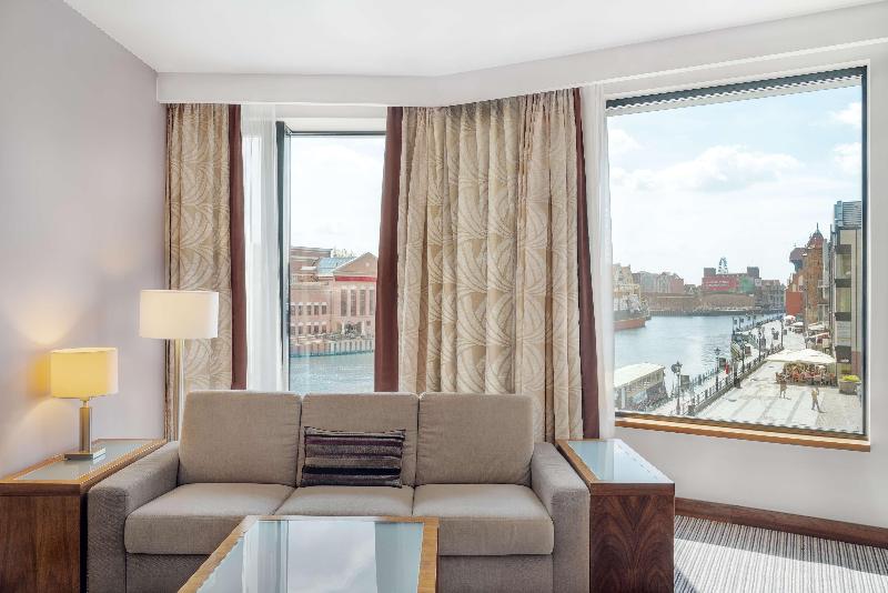 سوئیت با تخت بزرگ, Hilton Gdansk