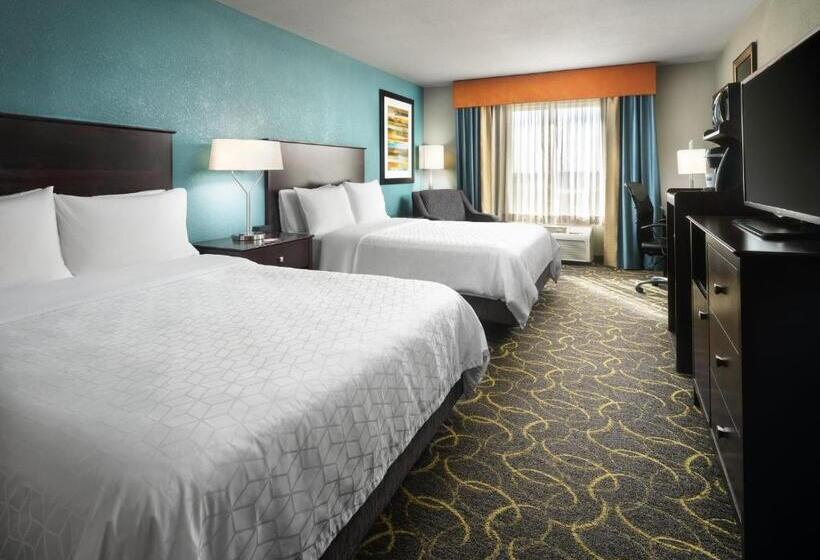 带双人大床的行政管理套房, Holiday Inn Express Hotel And Suites Dfw Grapevine, An Ihg