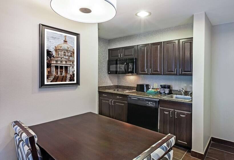 Люкс с гидромассажем, Homewood Suites By Hilton Waco