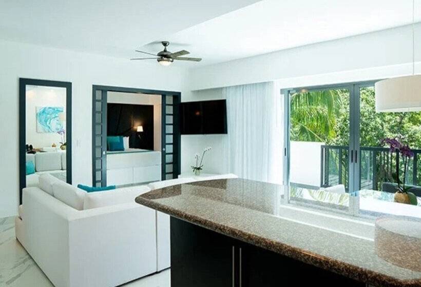 جناح 3 غرف نوم, The Fives Beach Hotel & Residences - All Inclusive