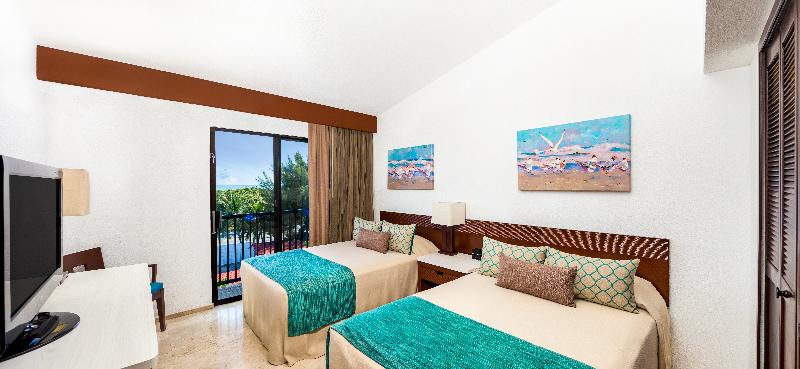 Suite 2 Dormitoare, The Royal Cancun All Suites Resort