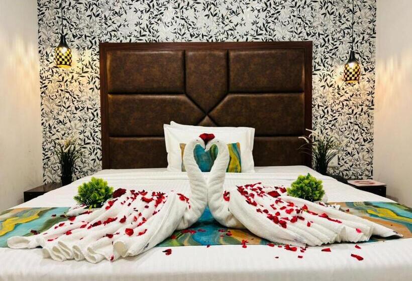 اتاق استاندارد, Oak By Signature Airport Zone Hyderabad