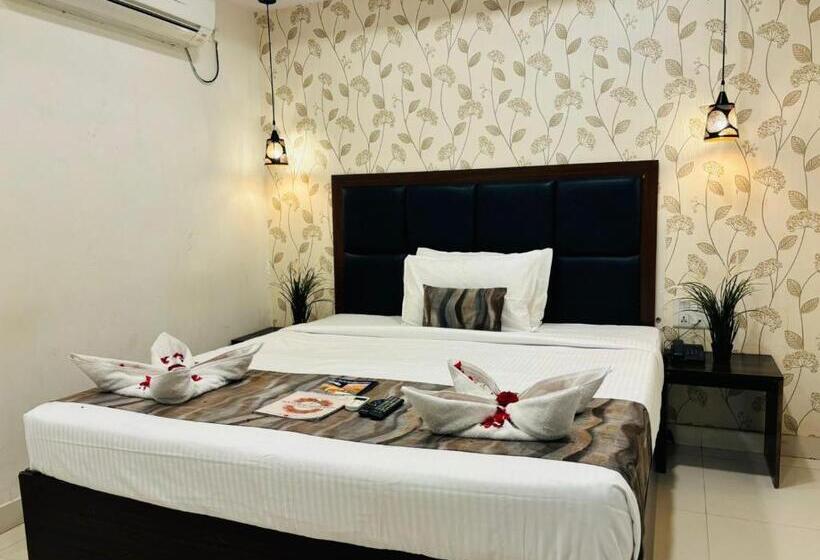 اتاق سوپریور, Oak By Signature Airport Zone Hyderabad