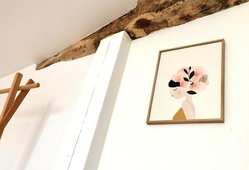 Люкс 2 Спальни, Maison D Hôtes Casa Sana