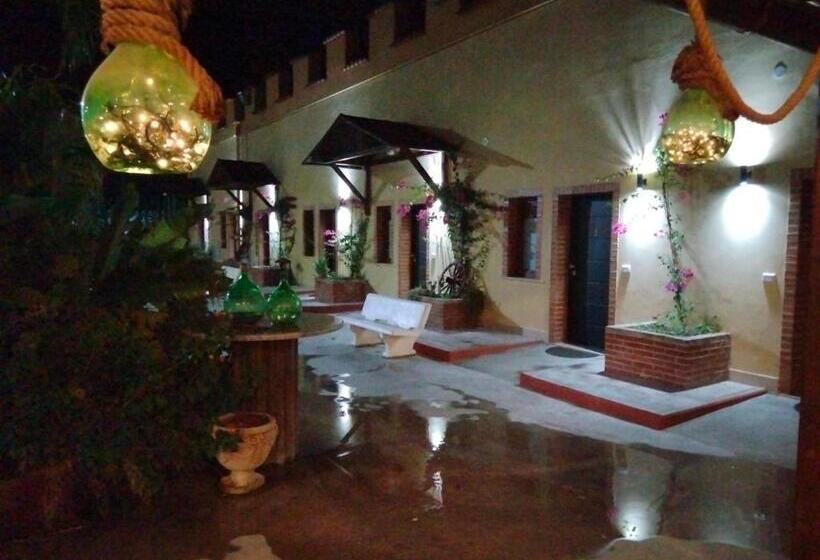 コンフォートトリプルルーム, Oasi B&b Hotel Restaurant