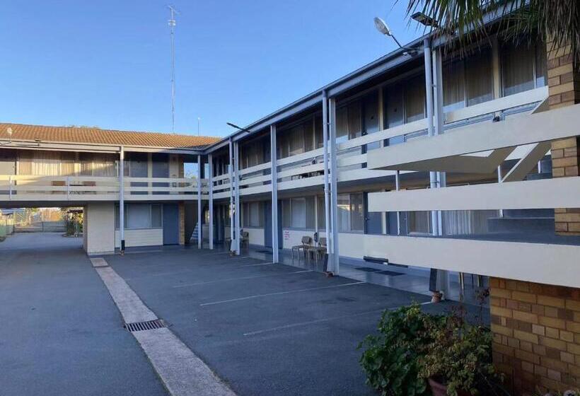 장애인을 위한 스탠다드 룸, Gateway Motor Inn