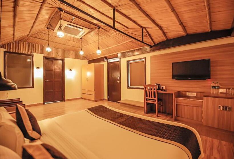 Номер Стандарт с Гидромассажем, Nature Village Resort