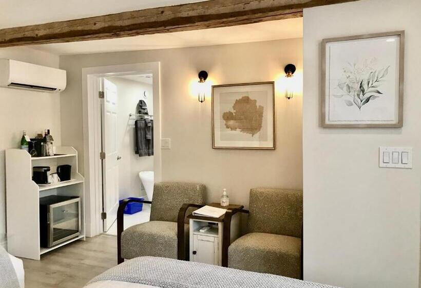 Номер Стандарт, Tattingstone Inn