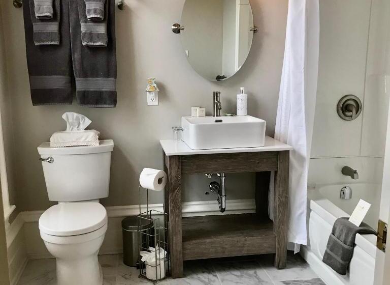 Номер Стандарт, Tattingstone Inn