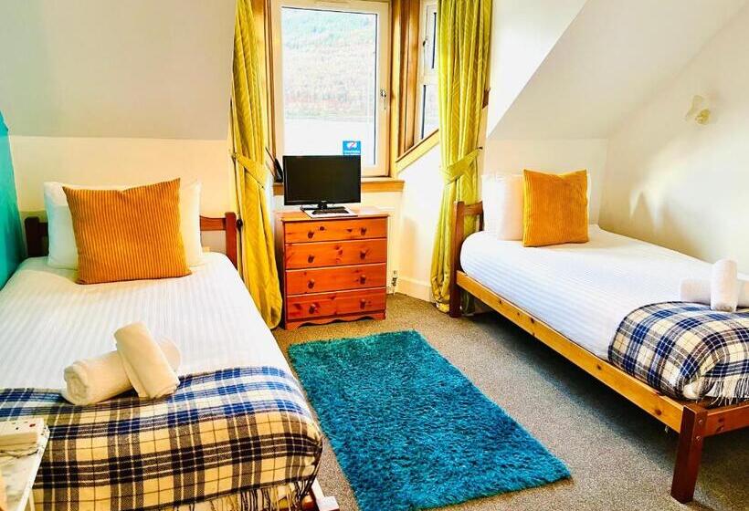 اتاق استاندارد, Rowantreebank Bed And Breakfast