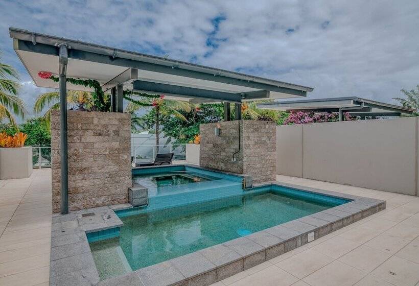 Апартаменты 2 Спальни с Террасой, Coconut Grove
