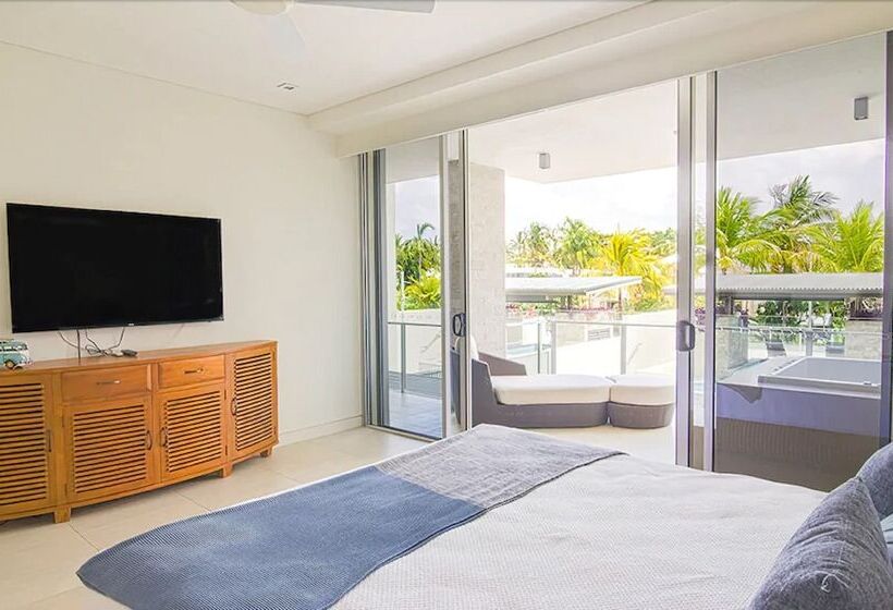 Апартаменты Deluxe 3 Спальни, Coconut Grove