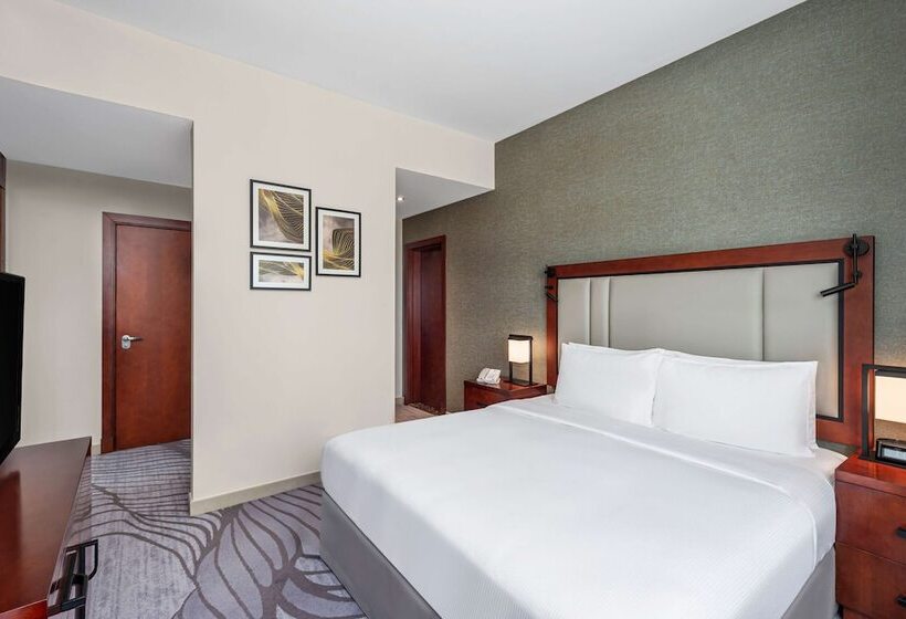Полулюкс, Doubletree By Hilton Ras Al Khaimah