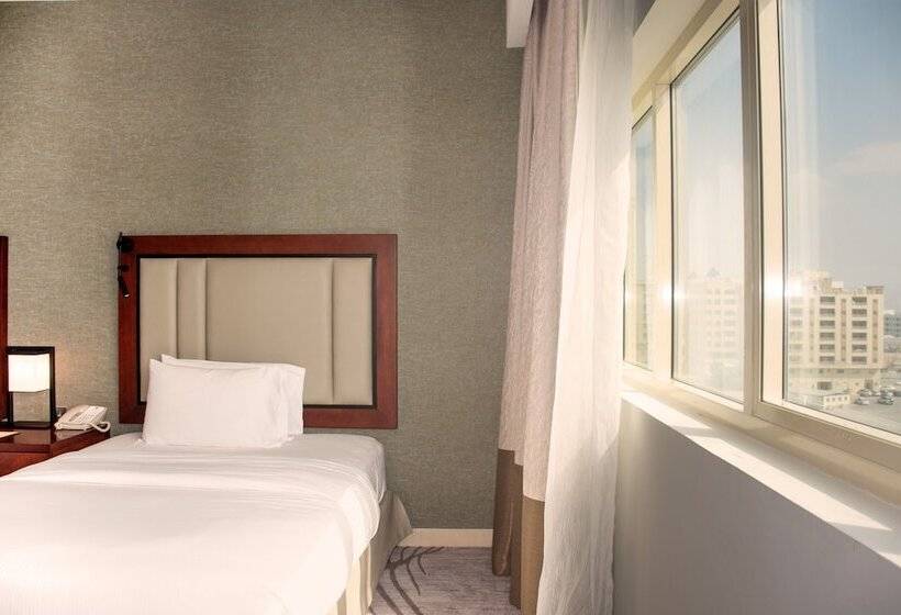 Люкс Семейный 2 Спальни, Doubletree By Hilton Ras Al Khaimah