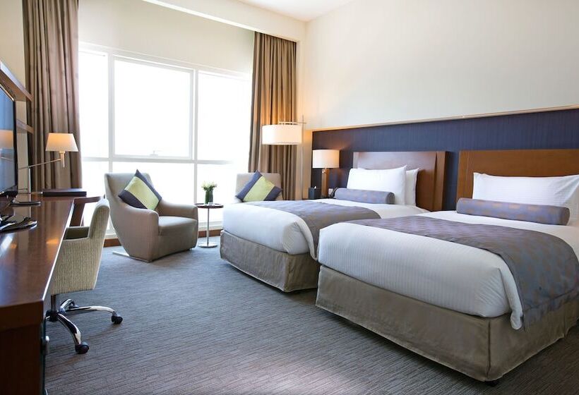 Номер Superior, Grand Millennium Al Wahda Hotel And Executive Apartments Abu Dhabi
