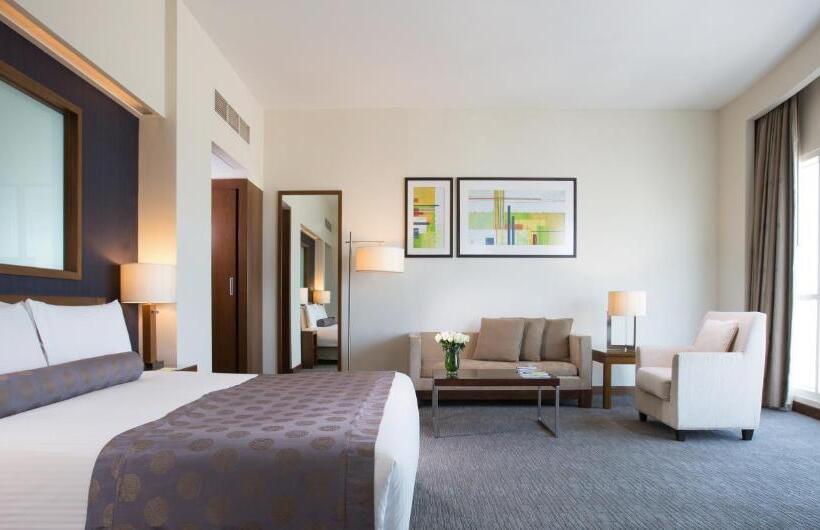 Suíte Júnior, Grand Millennium Al Wahda Hotel And Executive Apartments Abu Dhabi