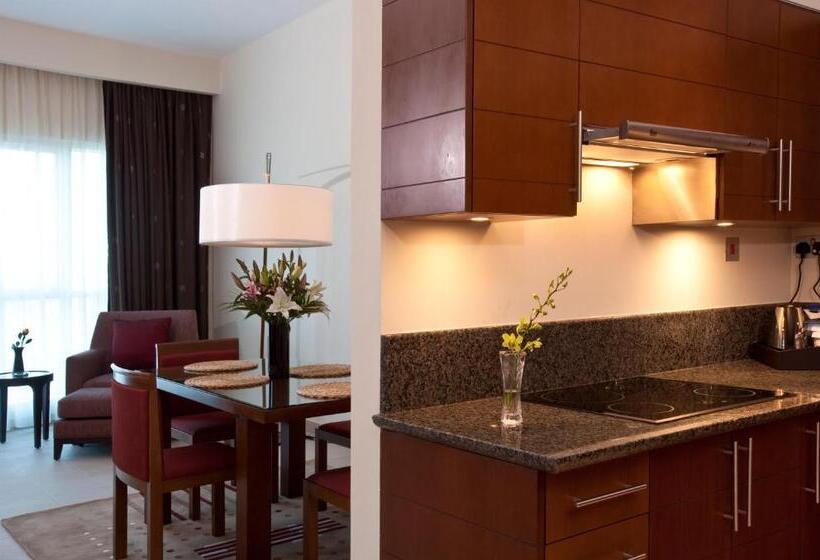 Апартаменты Премиум 1 Спальня, Grand Millennium Al Wahda Hotel And Executive Apartments Abu Dhabi