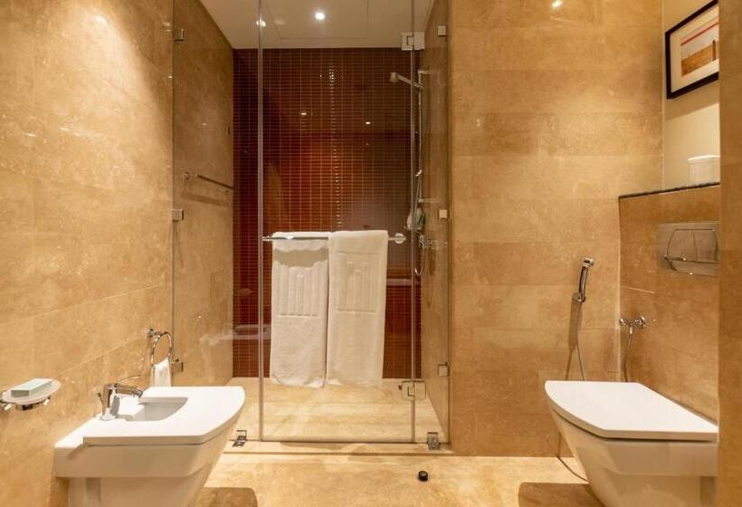 Номер Клуб, Grand Millennium Al Wahda Hotel And Executive Apartments Abu Dhabi