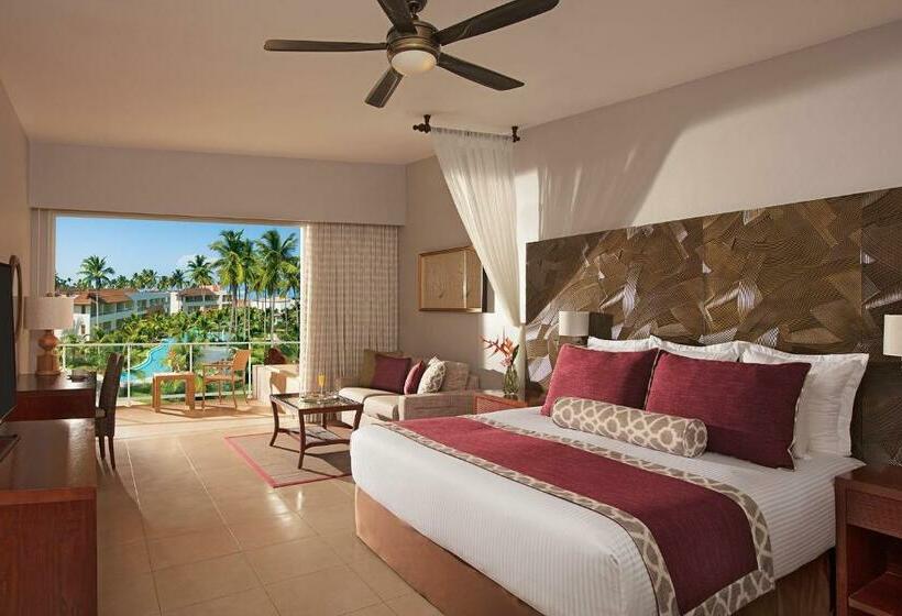 Номер Deluxe Вид на Бассейн, Dreams Royal Beach Punta Cana  All Inclusive