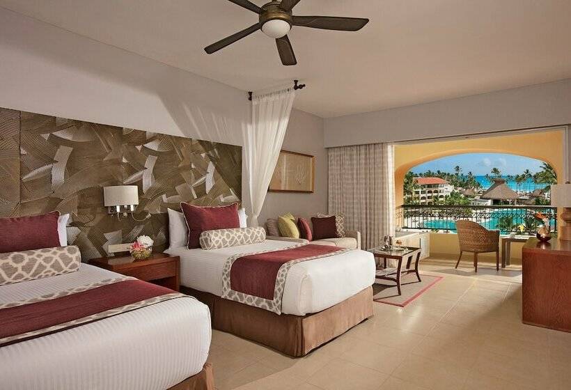 Номер Deluxe Вид на Бассейн, Dreams Royal Beach Punta Cana  All Inclusive