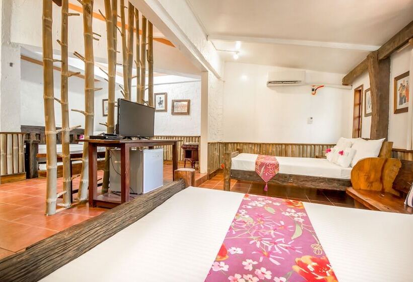 디럭스 패밀리 룸, Oldwoods By The Sea Nature Resort   Pangasinan