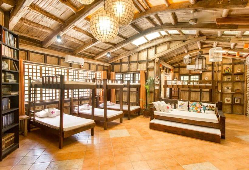 패밀리 방갈로, Oldwoods By The Sea Nature Resort   Pangasinan