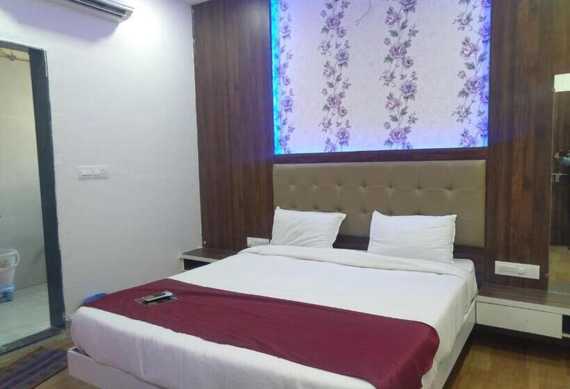 Номер Стандарт, Rest Inn Pune