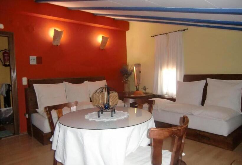 Апартаменты 2 Спальни, Casa Rural Jose Trullenque