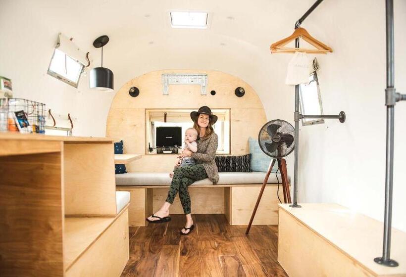 Номер Стандарт, Amigo Motor Lodge