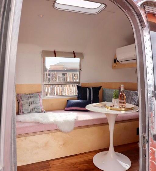 Номер Стандарт, Amigo Motor Lodge