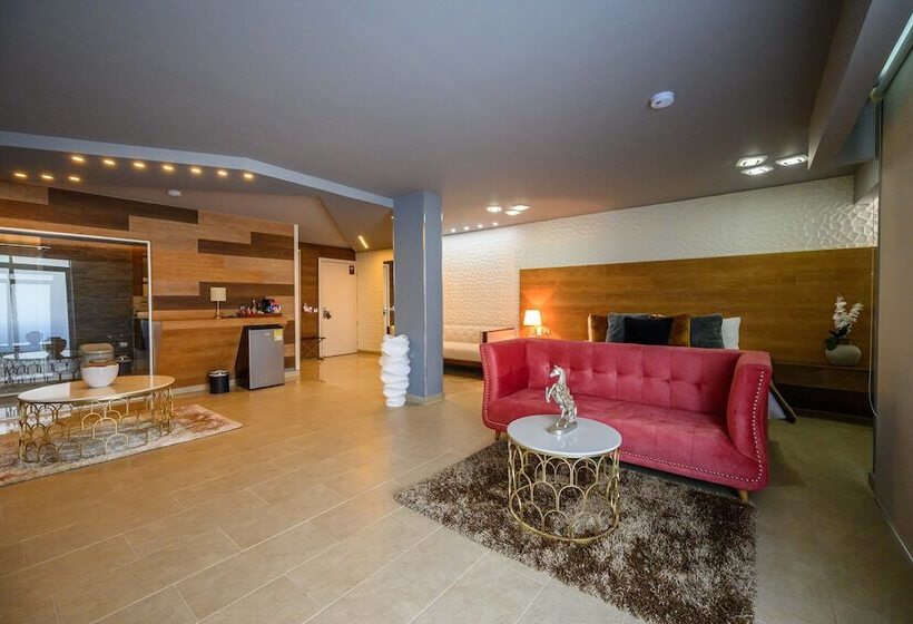 Люкс, Kh Hotel Boutique