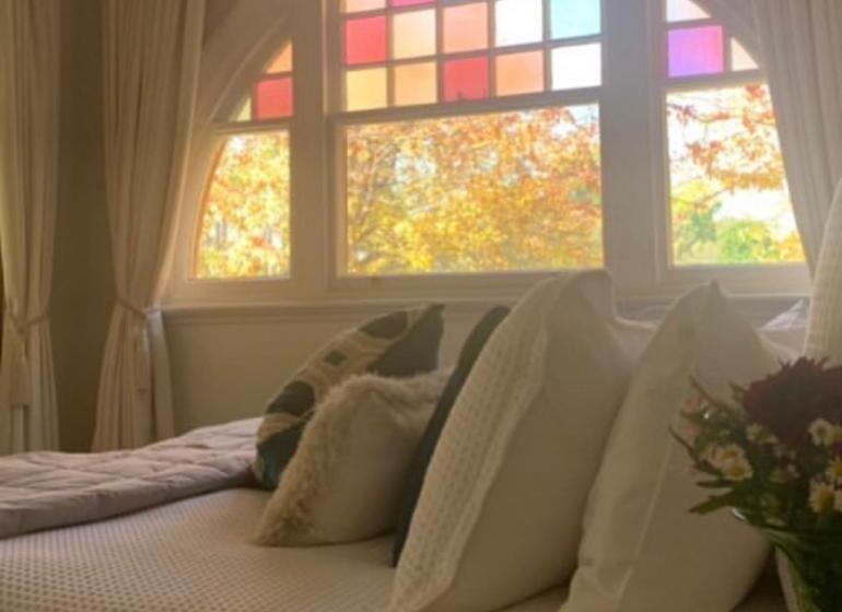 디럭스 스위트 킹 침대, Howlong Old Post Office Luxury Suite