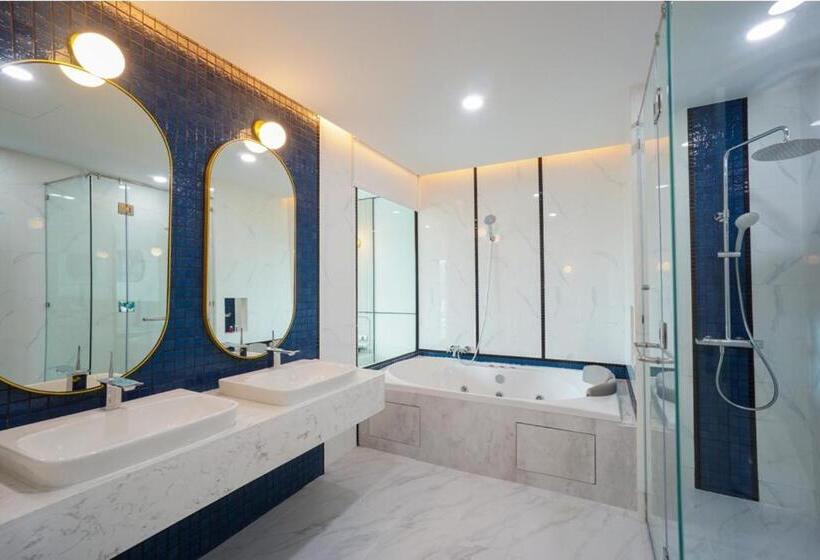 Deluxe Suite King Bed, Poolrada Boutique Hotel   Sha Plus