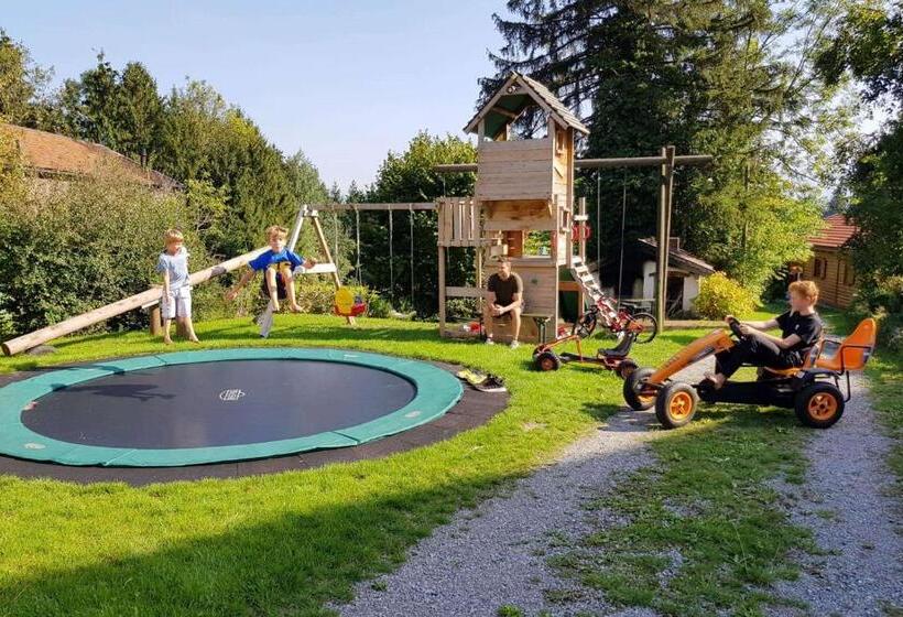 Номер Стандарт, Lamplhof