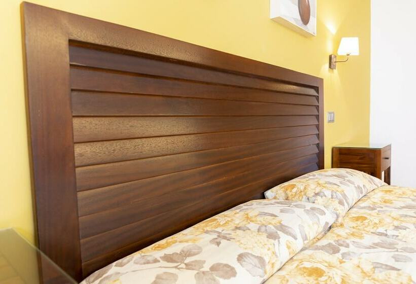Апартаменты 4 Спальни, Casas Rurales Abuela Benita