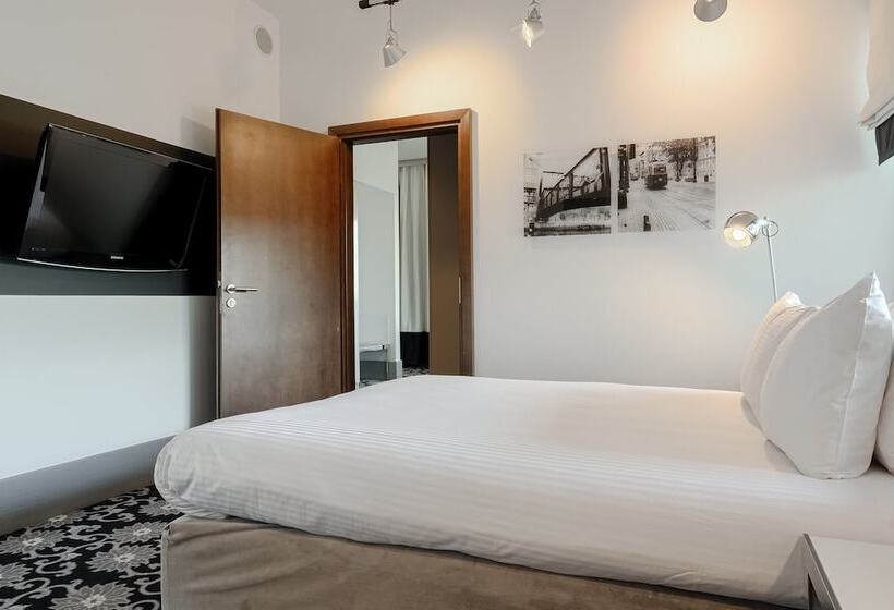 سوئیت با چشم‌انداز رودخانه, Qubus Hotel Bydgoszcz