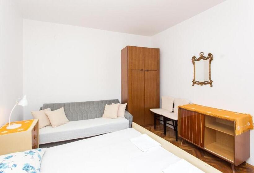 Standard room with outdoor bath, Guest House Ljubica