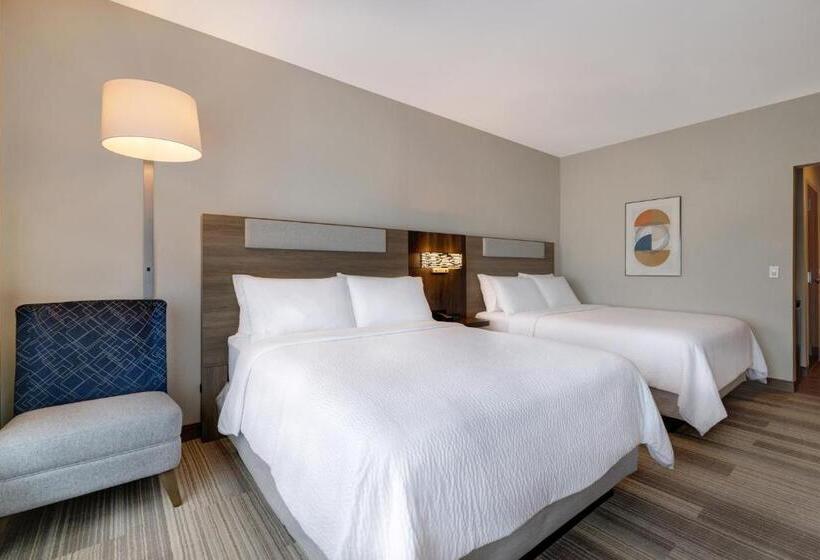 Номер Стандарт Адаптированный для Инвалидов, Holiday Inn Express & Suites   Glendale Downtown