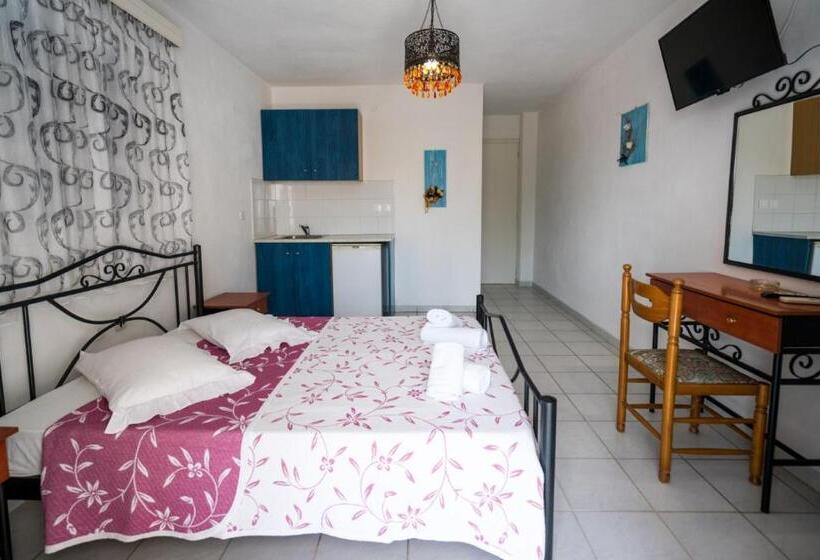 استودیو استاندارد با بالکن, Villa Limnes