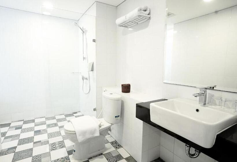 스탠다드 룸 킹사이즈 침대, Coffee Hotel Ayola Dolok Sanggul