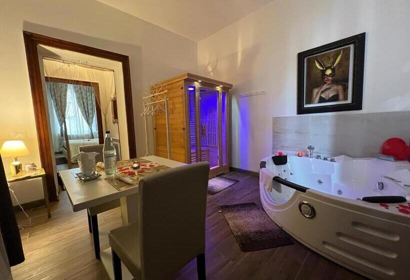 Люкс с гидромассажем, Notte Rosa Suites & Relax