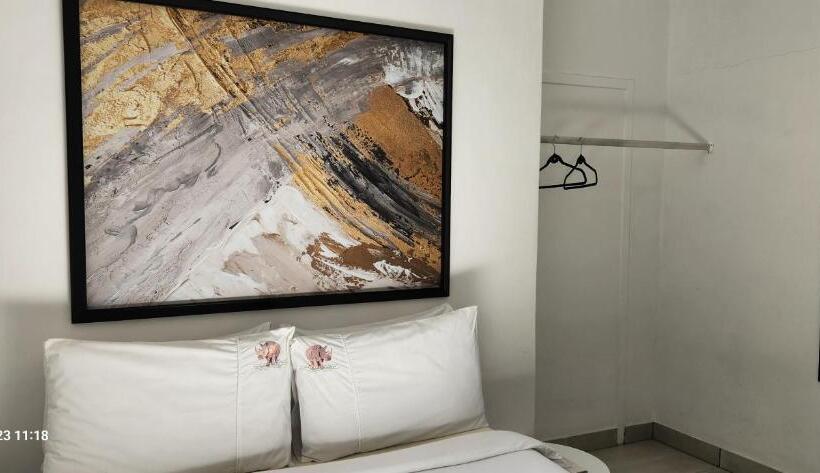 Quarto Deluxe Cama King, Casa Palmeira