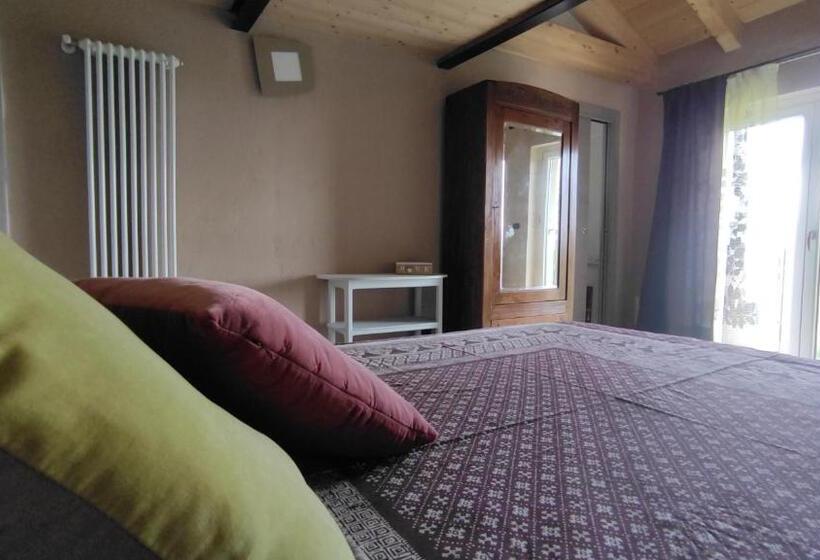 Номер Стандарт Вид на Сад, La Terra Buona Guest House