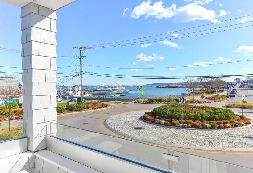 Люкс Superior Вид на Море, Harbourtown Suites On Plymouth Harbor