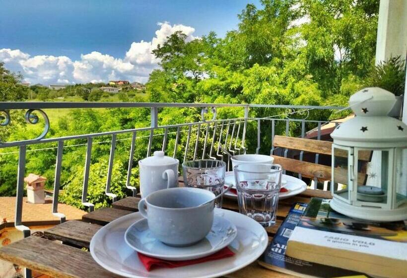 Студио Стандарт с Террасой, Casa Ronzani B&b
