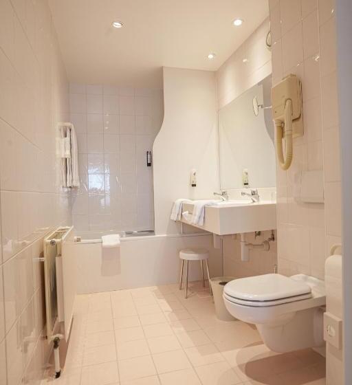 Номер Deluxe, Monaco Zeebrugge Beach